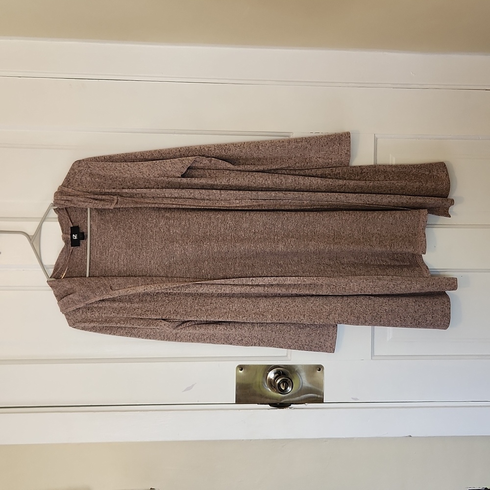 IZ Byer cream heathered cardigan